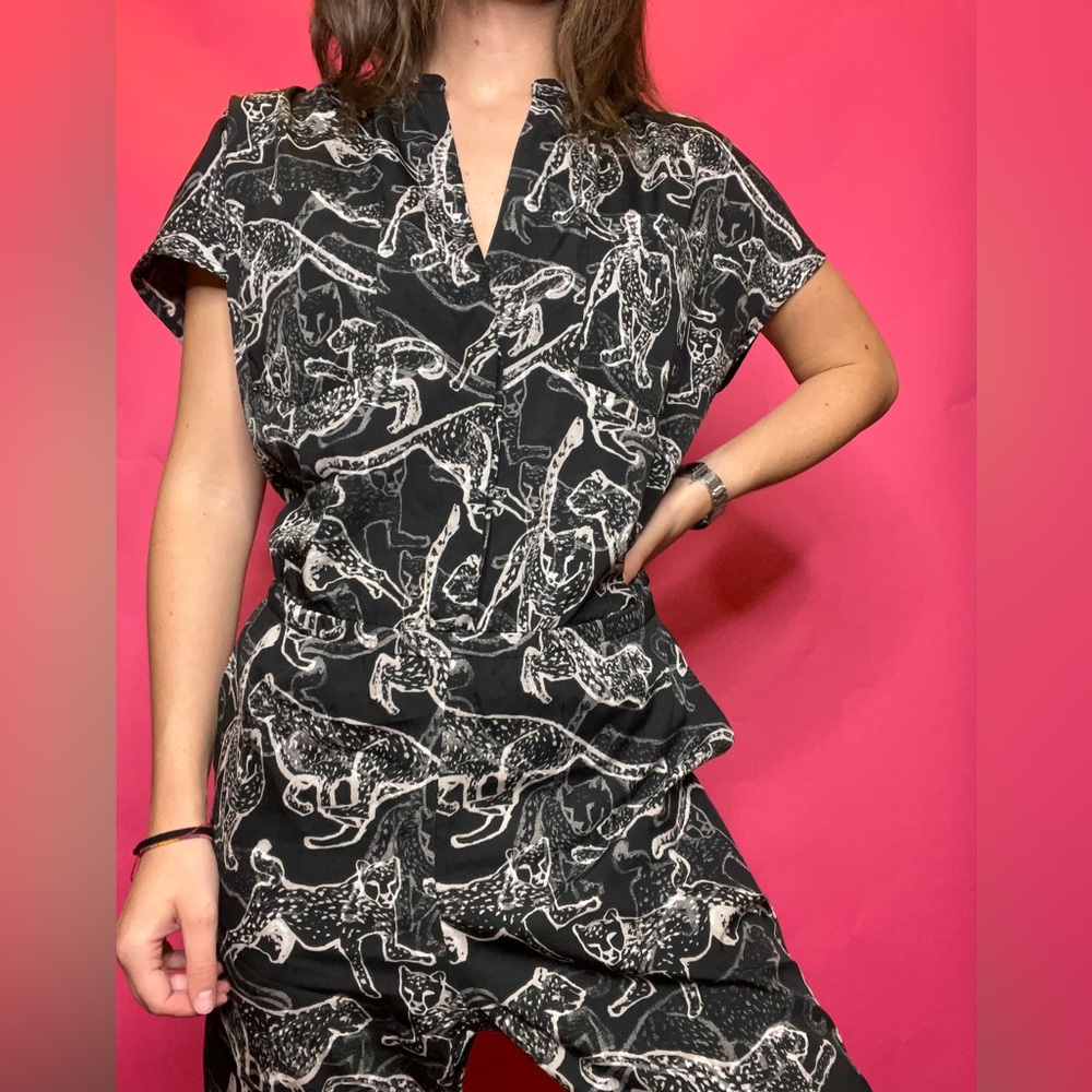 Jumpsuit with tigers